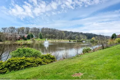 269 Spruce Ct, Raritan Township, NJ 08822 - Photo 19