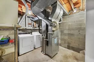 269 Spruce Ct, Raritan Township, NJ 08822 - Photo 17