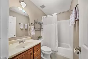 269 Spruce Ct, Raritan Township, NJ 08822 - Photo 13