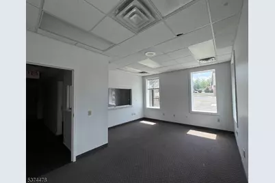 481 Memorial Pkwy, Phillipsburg, NJ 08865 - Photo 19