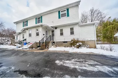 2 Lambert St #1, Pompton Lakes, NJ 07442 - Photo 5