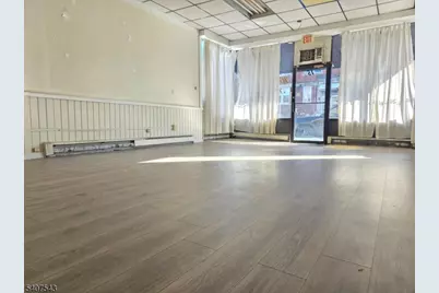 15 E Price St, Linden, NJ 07036 - Photo 3