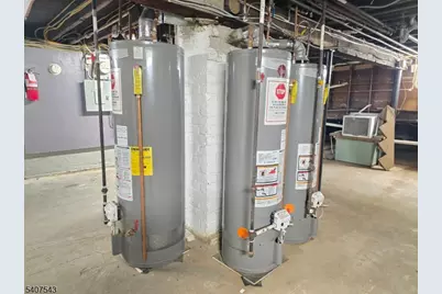 15 E Price St, Linden, NJ 07036 - Photo 5