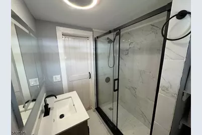 166 Rutherford Pl, North Arlington, NJ 07031 - Photo 11