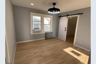 166 Rutherford Pl, North Arlington, NJ 07031 - Photo 3