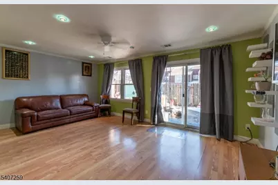 614-34 W 8th St #15, Plainfield City, NJ 07060 - Photo 3