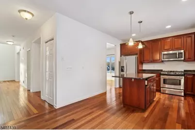 282 South St #B, New Providence, NJ 07974 - Photo 11