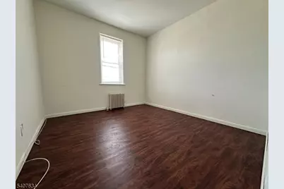 528 Valley Brook Ave, Lyndhurst Township, NJ 07071 - Photo 7