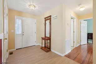 2 Caleb Ct, Hardyston Township, NJ 07419 - Photo 3