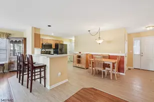 2 Caleb Ct, Hardyston Township, NJ 07419 - Photo 11