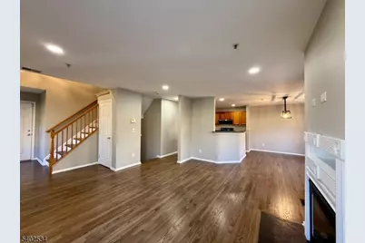 1030 Shadowlawn Dr, Green Brook Township, NJ 08812 - Photo 7