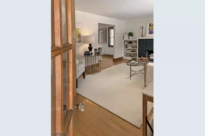 371 Essex Ave, Bloomfield, NJ 07003 - Photo 5