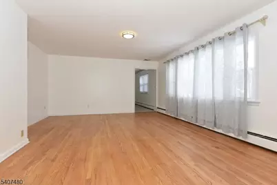 49 Fayson Lake Rd, Kinnelon, NJ 07405 - Photo 5