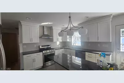 49 Fayson Lake Rd, Kinnelon, NJ 07405 - Photo 3