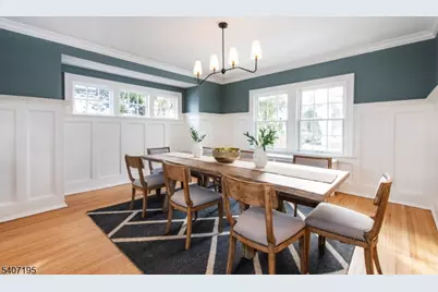 25 Melrose Pl, Montclair, NJ 07042 - Photo 13