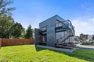 246 Cortlandt St, Belleville, NJ 07109 - Photo 17