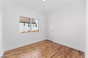 246 Cortlandt St, Belleville, NJ 07109 - Photo 9