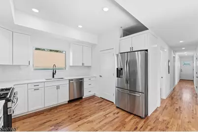 246 Cortlandt St #2, Belleville, NJ 07109 - Photo 3