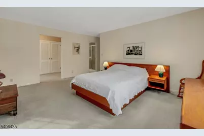 6 Prides Crossing, Chester, NJ 07930 - Photo 17