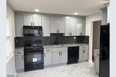 40 Johnson Ave, Cranford Township, NJ 07016 - Photo 5