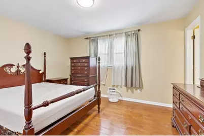 3 Stafford Dr, Piscataway Township, NJ 08854 - Photo 15