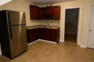 509 E 26th St, Paterson, NJ 07514 - Photo 13