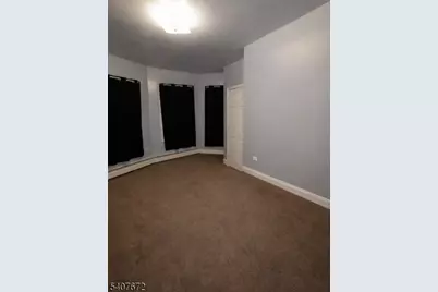 509 E 26th St, Paterson, NJ 07514 - Photo 9