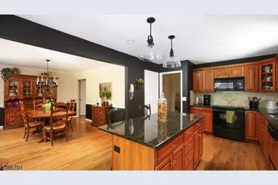 25 Angus Ln, Warren Township, NJ 07059 - Photo 15