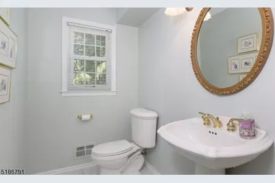 25 Angus Ln, Warren Township, NJ 07059 - Photo 17