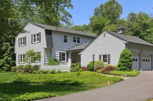 25 Angus Ln, Warren Township, NJ 07059 - Photo 1