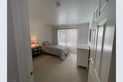 35 Chanda Ct, Clifton, NJ 07012 - Photo 15