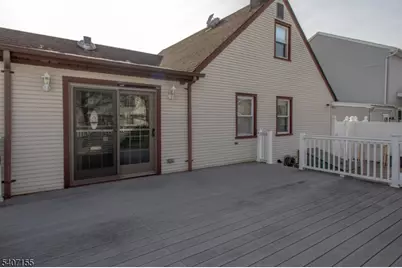 229 East Ln, Clark Township, NJ 07066 - Photo 25