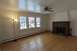 628 Second Ave, Lyndhurst Township, NJ 07071 - Photo 3