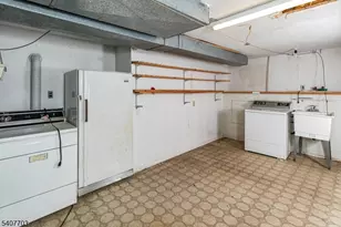 136 Wildflower Ln, Hillsborough Township, NJ 08844 - Photo 13