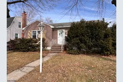 121 Woodbridge Ave, Woodbridge Township, NJ 07077 - Photo 1