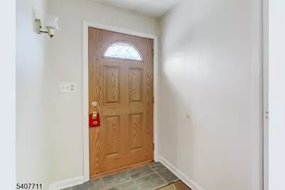 25 Woodland Ave, West Orange Township, NJ 07052 - Photo 3