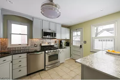 409 S Union Ave, Cranford Township, NJ 07016 - Photo 13