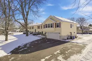 46 Arthur Rd, Hillsborough Township, NJ 08844 - Photo 5