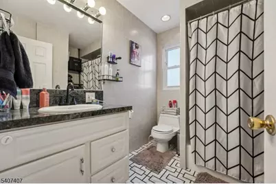 37 Mary Street, Lodi, NJ 07644 - Photo 13