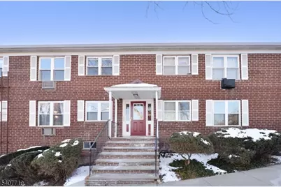 100 Pierson Miller Dr #4, Pompton Lakes, NJ 07442 - Photo 1