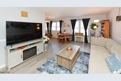 100 Pierson Miller Dr #4, Pompton Lakes, NJ 07442 - Photo 3