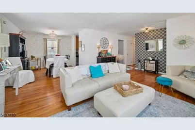 49 New York Ave, Jefferson Township, NJ 07849 - Photo 3