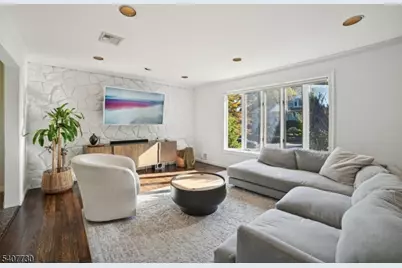 63 Hemlock Rd, Little Falls Township, NJ 07424 - Photo 5