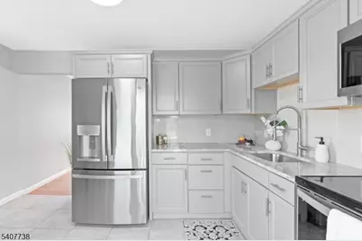 342 Dupont Ave, Hopatcong, NJ 07843 - Photo 7