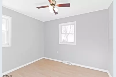 342 Dupont Ave, Hopatcong, NJ 07843 - Photo 13