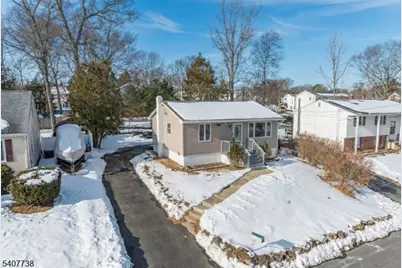 342 Dupont Ave, Hopatcong, NJ 07843 - Photo 21