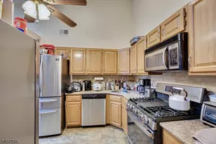 45 Amethyst Way, Franklin Township, NJ 08823 - Photo 15