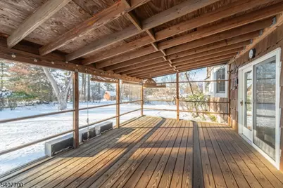 3 Maple Ct, East Hanover Township, NJ 07936 - Photo 5