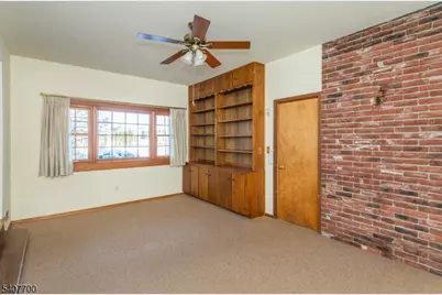 3 Maple Ct, East Hanover Township, NJ 07936 - Photo 7