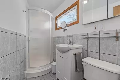 35 Brendona Ave, Hopatcong, NJ 07874 - Photo 23